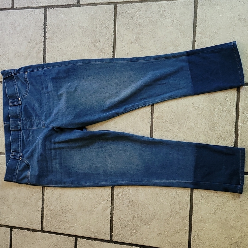 Jean Capri (Stretch)